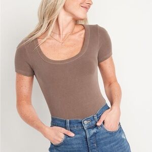 Old Navy Brown Ribbed Scoop Neck T-Shirt